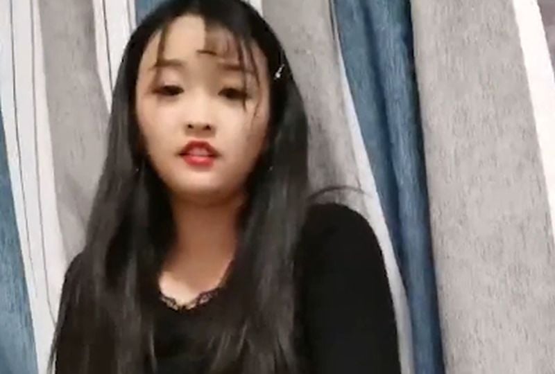 黑丝妹子豪放脱衣求操!海报剧照