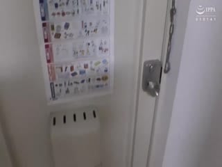 【高清中文】【租借阿姨】只要求她就可以偷偷中出SEX海报剧照