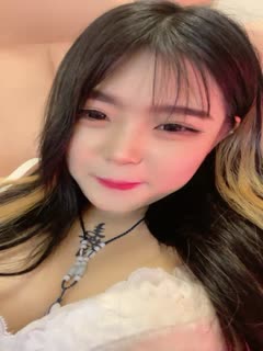#百变小月海报剧照
