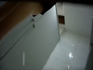 厕拍大神潜入模特公司女厕偷拍的啊海报剧照