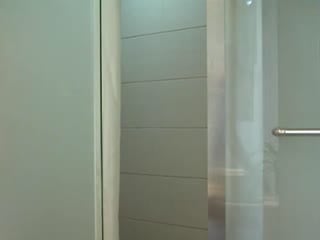 极品美女模特拍全裸写真照片后在酒店被色影师潜规则献身了淫荡国语对白的啊海报剧照