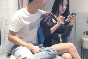 太子探花高颜值性感黑裙妹子！上位骑乘抽插大力猛操！海报剧照