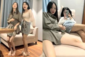 人气女神携极品闺蜜4P，佳人难得必看佳品！.海报剧照