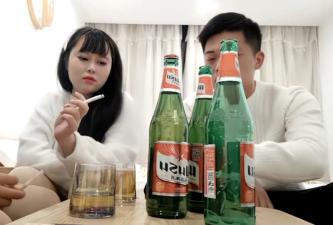 换妻探花很久没播回归4P首秀，.海报剧照